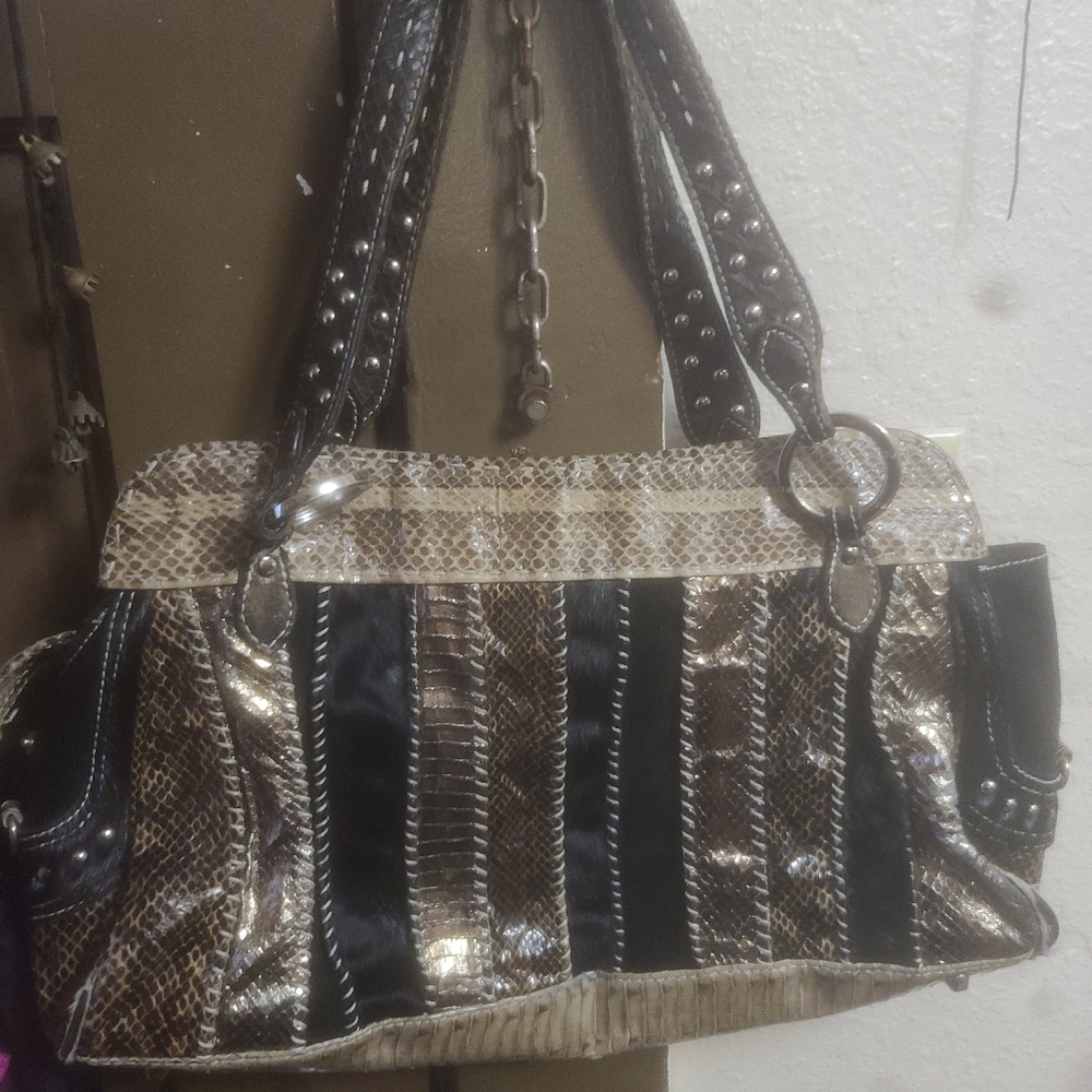 PURSE
